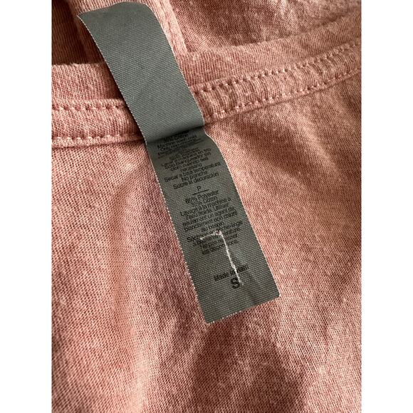 YOSEMITE NATIONAL PARK Graphic Women’s Pink High Low Scoop Neck T-Shirt Top - Picture 3 of 3